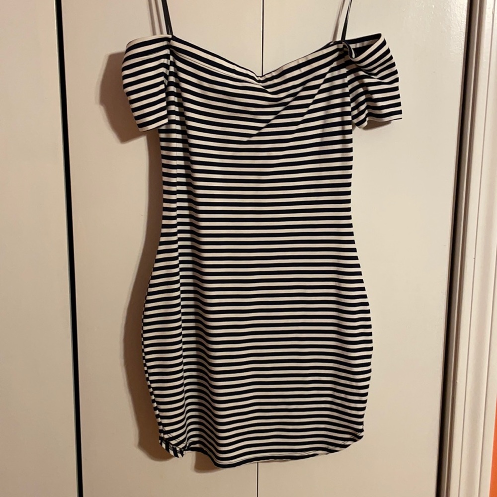 New off the shoulder mini dress